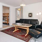 6 Person In Romo-by Traum Nyaraló Sønderby